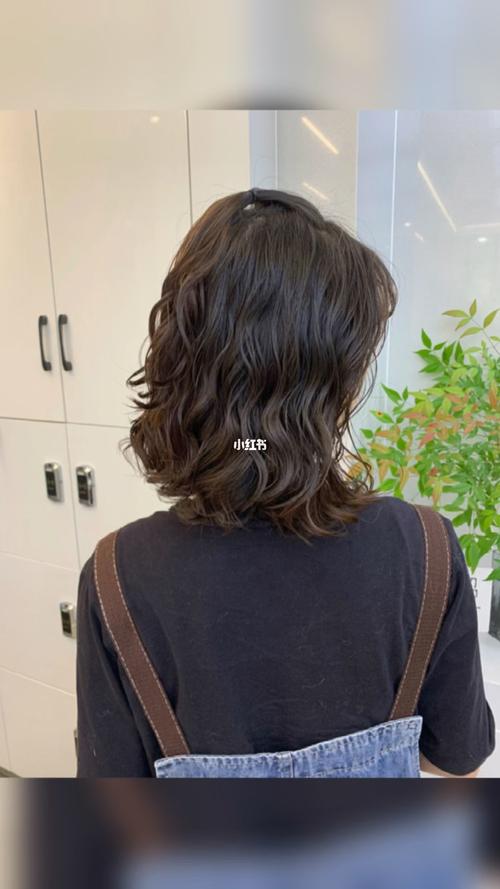 短发必烫蛋蛋卷_短发_卷发_蛋卷头_烫发_发型_重庆·九街攻略_短发