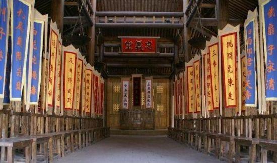 宋江井山东水浒旅游·梁山; 跟随梁山好汉 游水浒故里(图);; 君子聚义