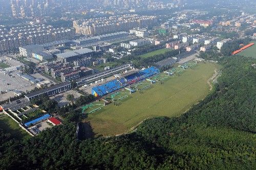 这是8月2日航拍的北京射击场.
