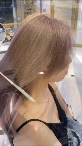 越洗越好看得粉棕色_粉棕色_时尚_发型