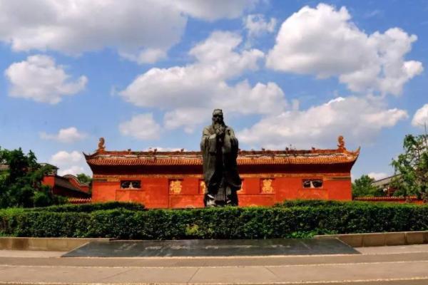 网易首页>网易号>正文申请入驻> 德阳文庙69德阳文庙坐落在德阳旌阳