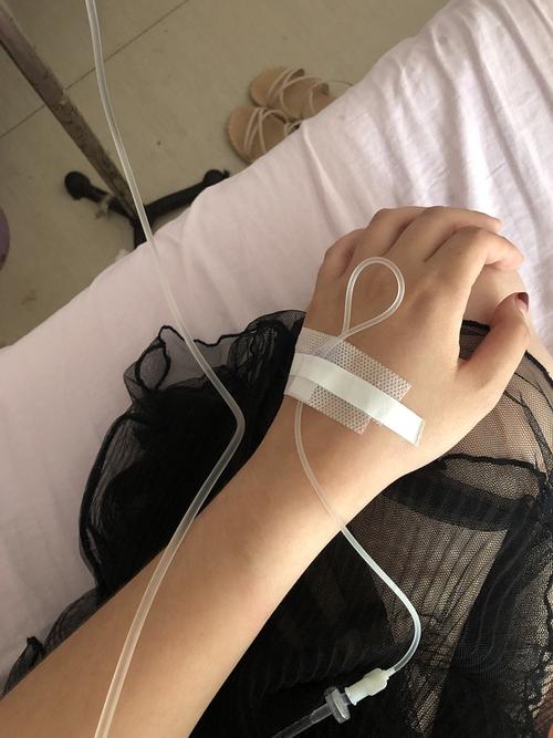 回应: 江湖救急求女生手的打针图片