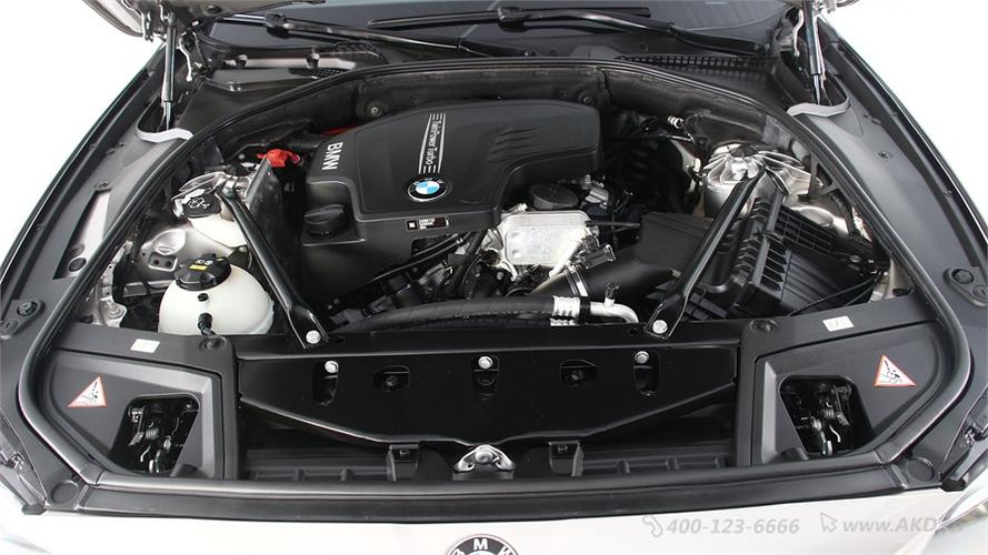 2017款 宝马525li 领先型