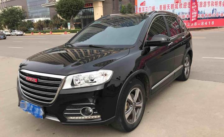 哈弗h615t运动版两驱精英型黑色手动挡