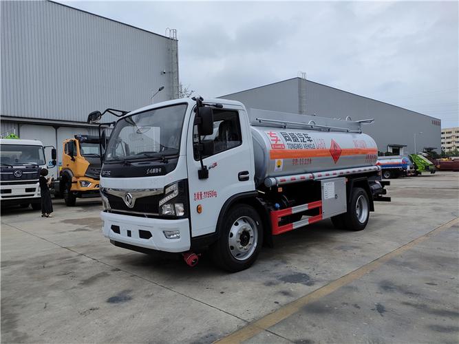 东风福瑞卡170马力国六8吨油罐车价格参数配置图片视频视频