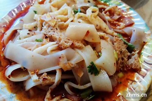 新疆凉皮加盟店排行榜中哪些品牌排名靠前?开店选择什么地方好?