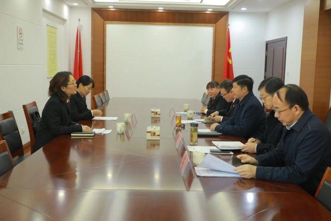 连云港中院领导分别到各县区开展代表委员联络活动