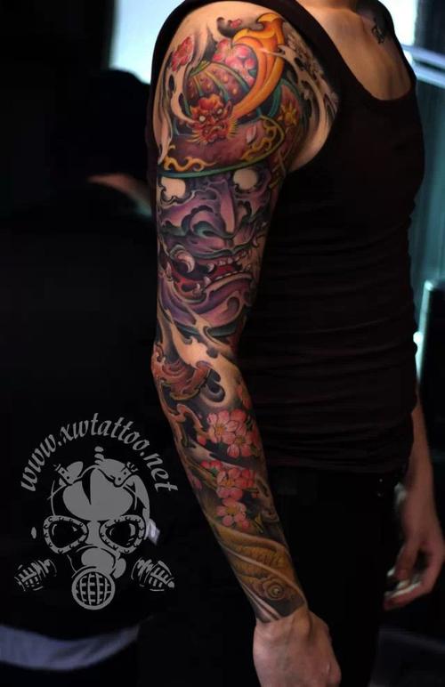 樱花花臂般若纹身中国传统花臂纹身