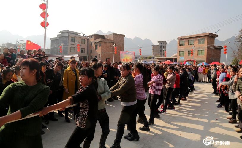 者密镇平河村拔河比赛