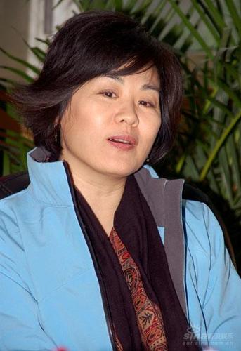 电影演员丛珊丛珊泳装图片