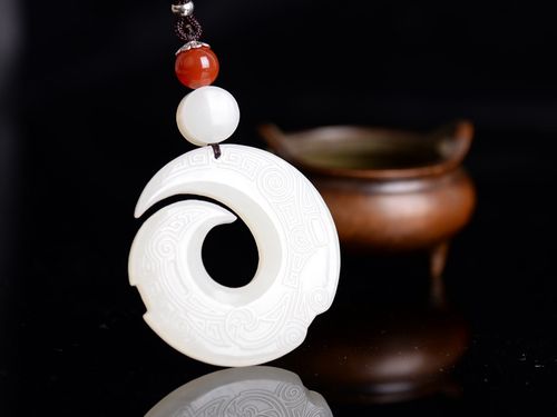 新疆和田玉平安扣吊坠时来运转羊脂白玉坠子男女款青玉牌天然玉石