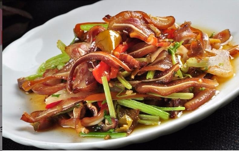 小炒腊猪耳