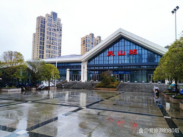 网易首页>网易号>正文申请入驻>尖山站位于长沙麓谷高新区望青路和
