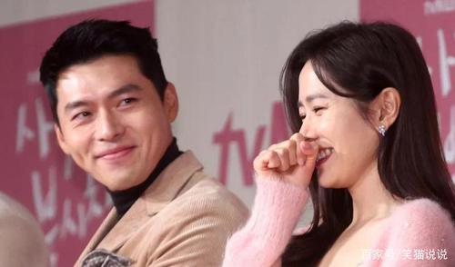 张彬彬景甜直播再撒糖,两人小动作太像玄彬孙艺珍?