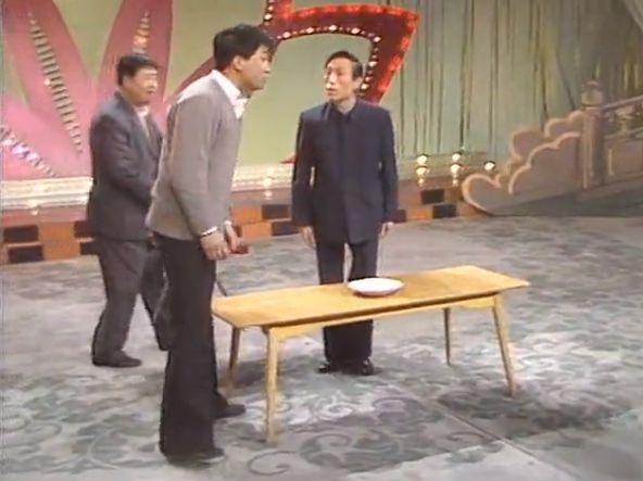 首届春晚大明星默剧大师王景愚去世他是最会吃鸡的人