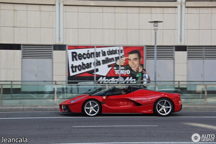 ferrari laferrari aperta