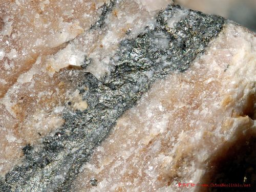 >> 矿物图片 >> 锰铁矿-jacobsite