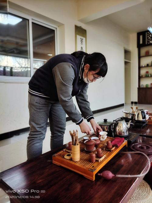其它 2020年12月8日德强中学二年级茶艺课 写美篇  本节课的主题是