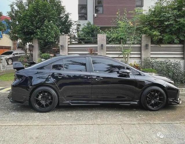 黑武士卡罗拉雷凌丰田卡罗拉(参数丨图片)和雷凌在国内