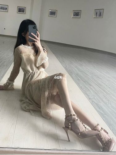 完美身材大长腿_大长腿_美腿_穿搭_晒美腿_时尚_穿搭