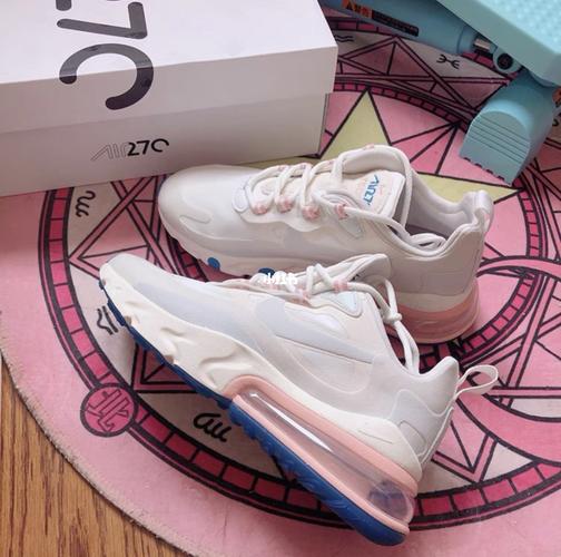 nike粉色气垫鞋,颜值真的满分了!