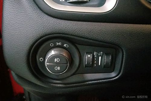 分期购方案详情jeep 自由侠 2016款 1.4t 自动 劲能版前驱全价13.80万