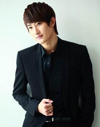 周觅个人资料图片 周觅宋茜什么关系