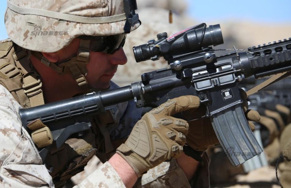 美军陆战队配新版m4步枪 士兵不用再自费买配件