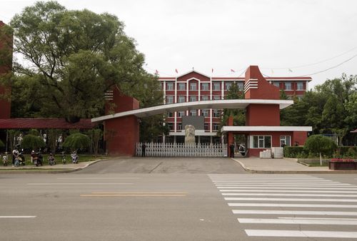 停课不停学,我们在行动——离石江阴初中