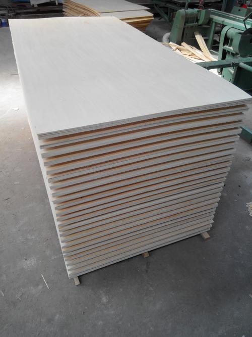 椴木胶合板1850*915三夹板 三合板 合板