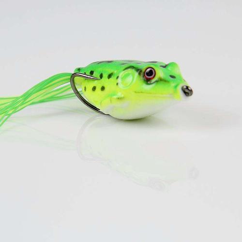 路亚雷蛙的使用技巧