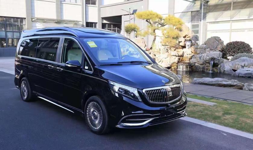 奔驰v260商务车公司接待贵宾首选座驾展厅现车