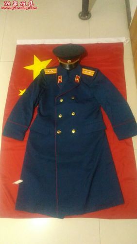 89仪仗队大衣