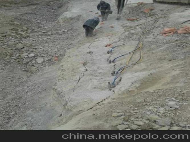 岩石静态爆破新机械柱式劈裂棒,柱式分裂棒