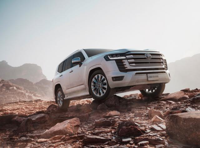 越野收割机又来全新丰田兰德酷路泽正式发布35t定了