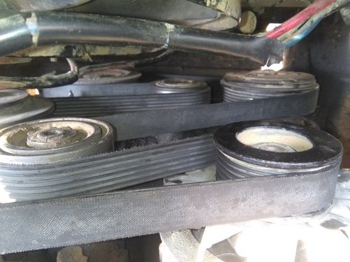 求黄海挑战者25t发动机皮带绕法图片