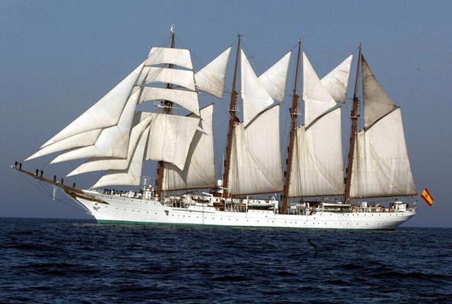 风帆训练舰