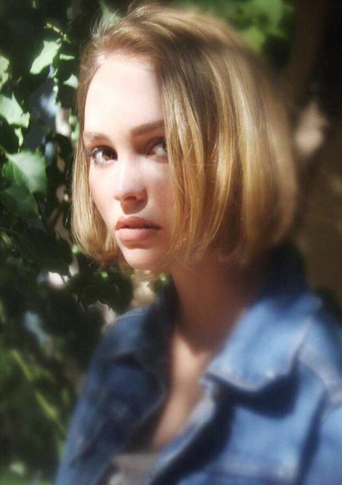 翰尼·德普johnny depp的女儿莉莉·罗丝·德普lily rose depp
