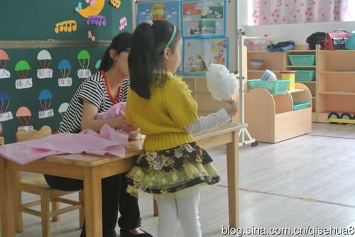 跃跃班语言课《云朵棉花糖》