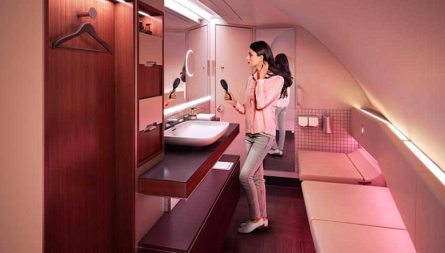 qatar_first_class_lavatory