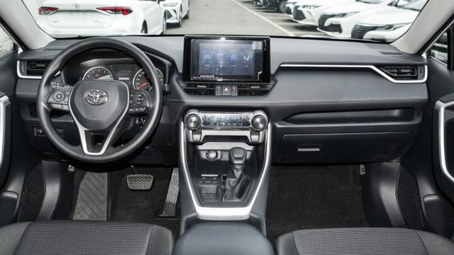 丰田rav4荣放油耗被晒,车主坦言:还是有实力的|内饰|4