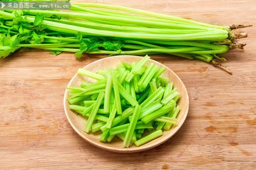 新鲜芹菜蔬菜摄影图片