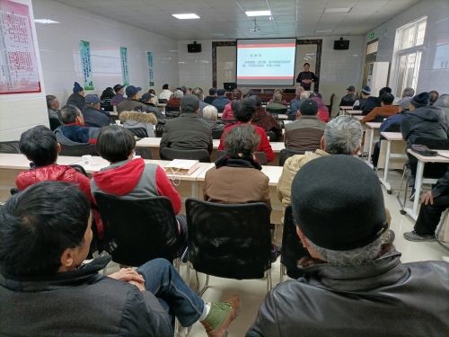 芦北社区暖民心强体魄冬季养生健康讲座