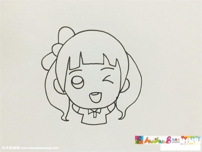 2,然后往下将人物的上半身衣服与张开上举着的双手给画出来.