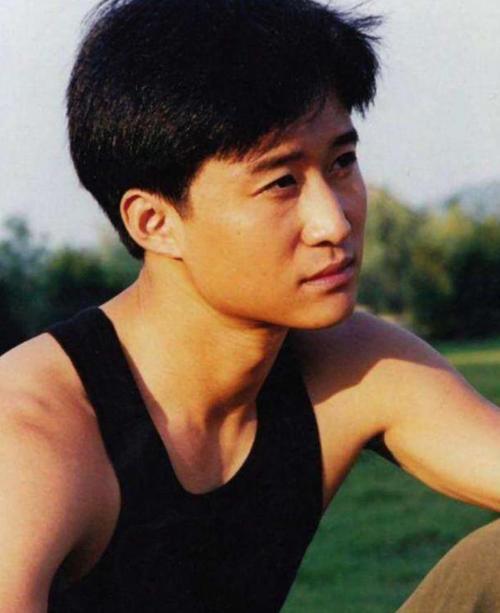 吴京个人资料(有种惊讶叫吴京民族)