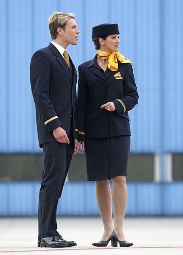 现今的汉莎航空制服