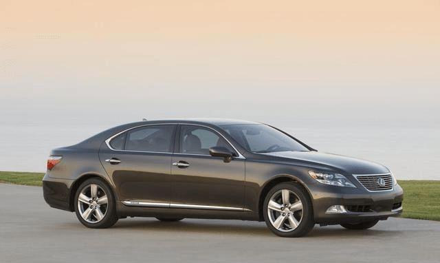 这款雷克萨斯ls堪称经典搭配v6引擎网友最细腻的豪车