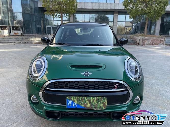 20年宝马mini轿车 [已售]