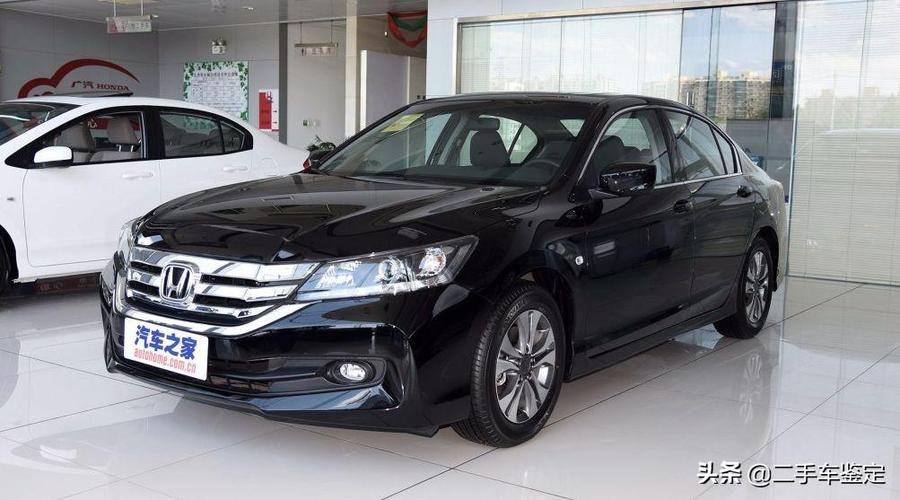 雅阁八代什么时候上的 八代雅阁和九代雅阁哪个好