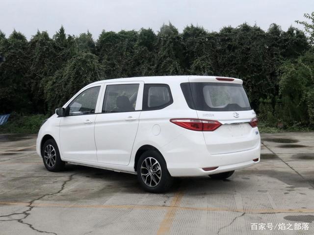 6座新款长安欧尚a600ev